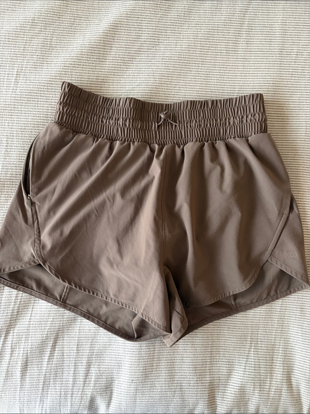 all in motion Women's Athletic Shorts — S
